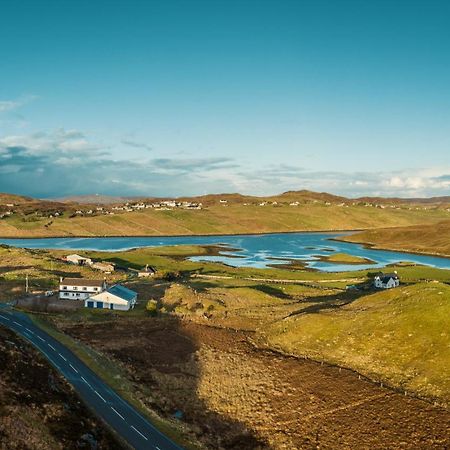 The Loch Erisort Hotel Balallan Exterior photo