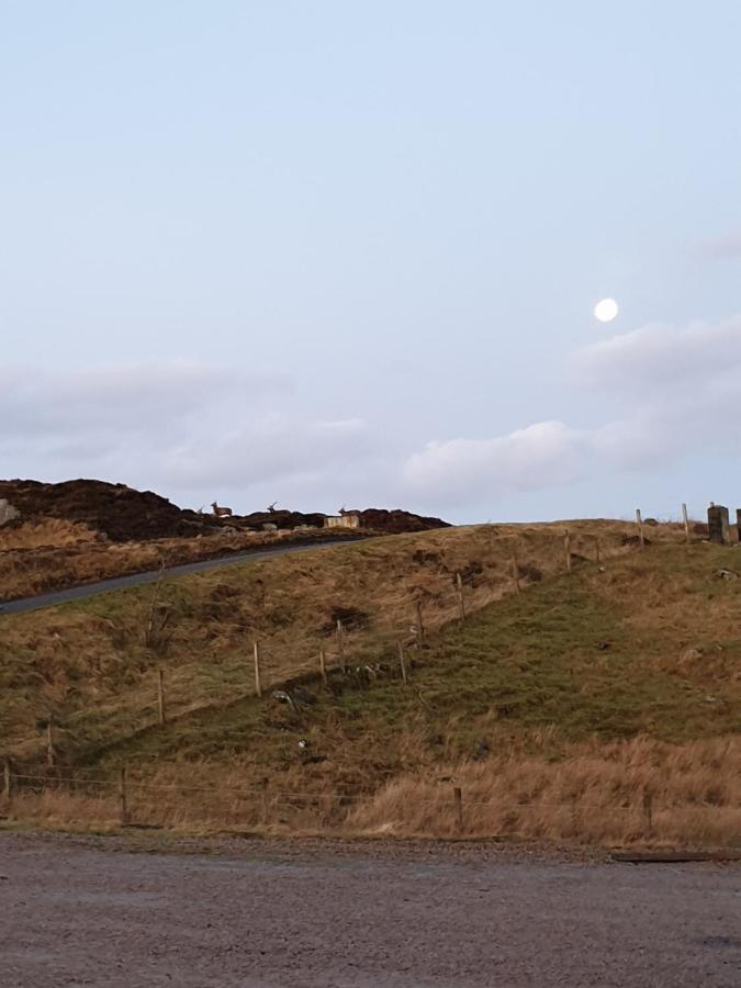 The Loch Erisort Hotel Balallan Exterior photo